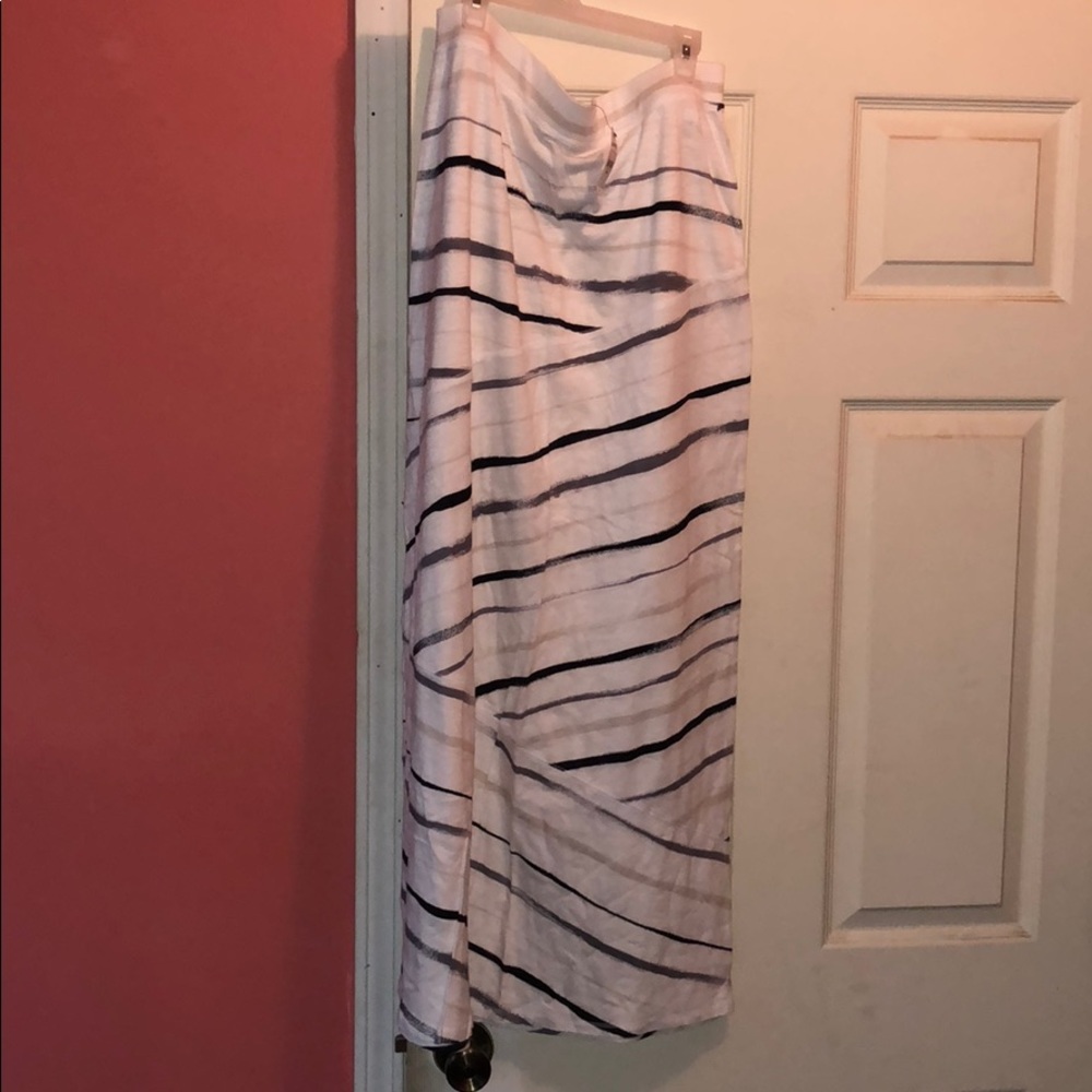 Maxi skirt